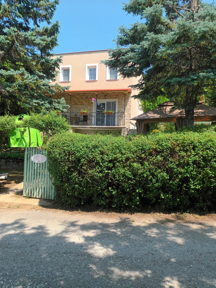 Villa Evetes